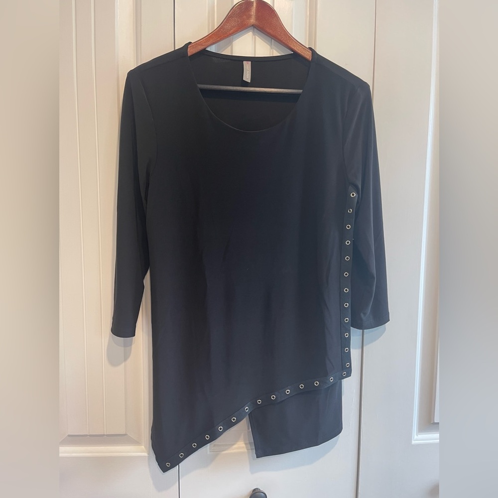 Last Tango Women’s Small (runs Large) Black Studded 3/4 Sleeve Jersey Tunic Top